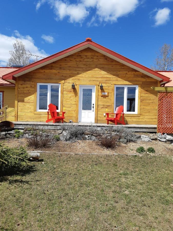 Auberge Ma Maison Sainte-Melanie Zewnętrze zdjęcie