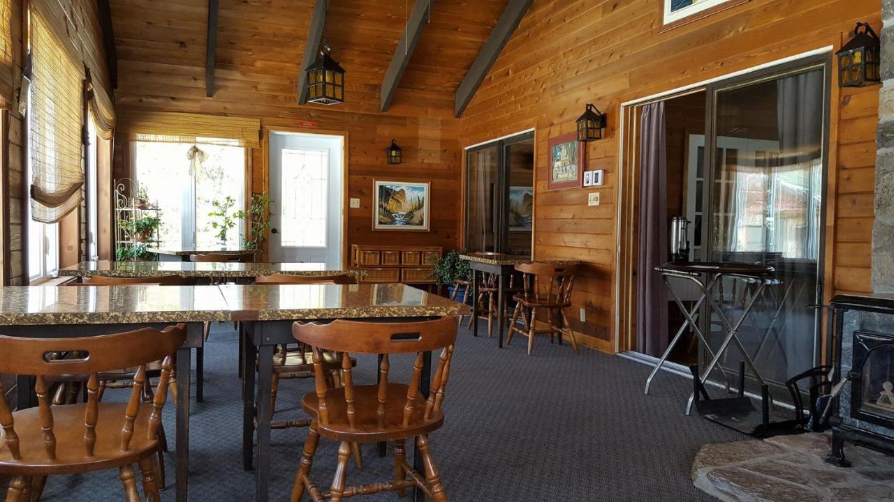 Auberge Ma Maison Sainte-Melanie Zewnętrze zdjęcie
